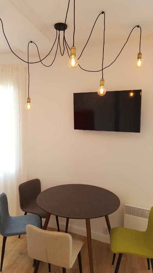 123 Sadi Carnot, Classe 2 Etoiles Saint-Raphaël エクステリア 写真