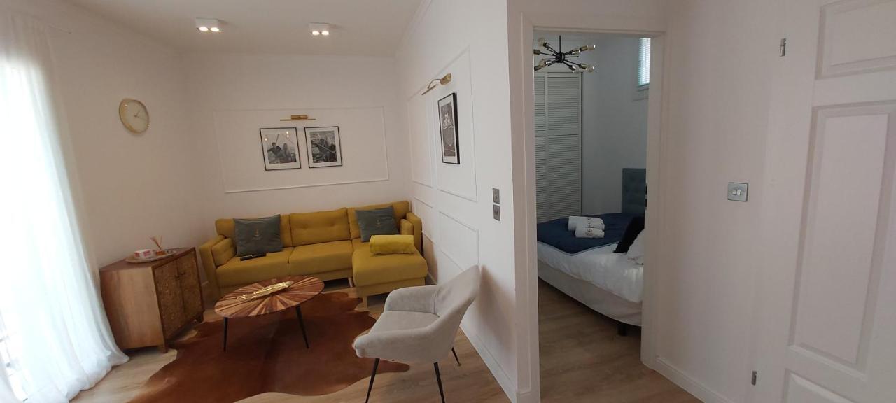 123 Sadi Carnot, Classe 2 Etoiles Saint-Raphaël エクステリア 写真